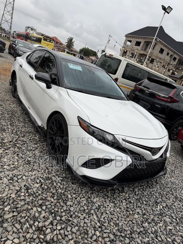 Toyota Camry TRD V6 2023 White