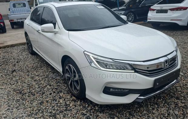 Honda Accord 2017 White