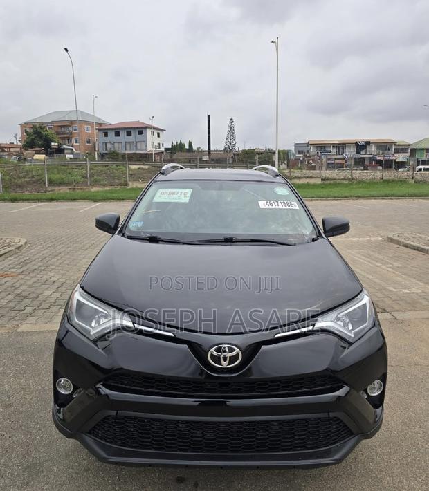 Toyota RAV4 LE AWD (2.5L 4cyl 6A) 2017