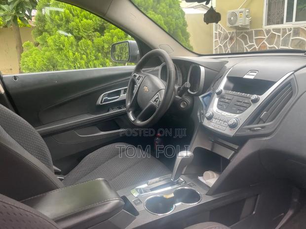 Chevrolet Equinox 2012 Silver