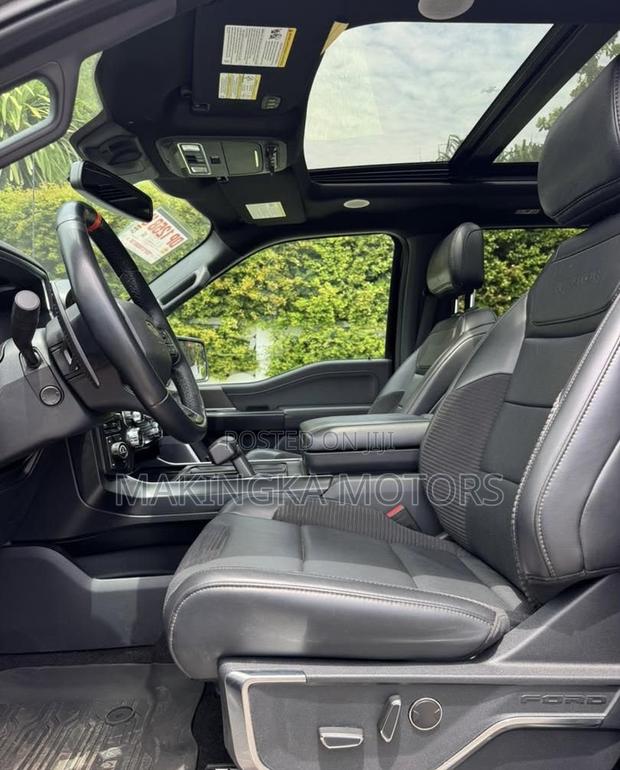 Ford F-150 Raptor 2021 Black