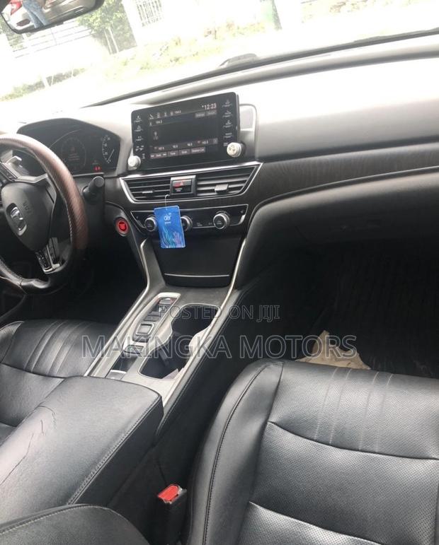 Honda Accord Touring 2.0T 2018 Black