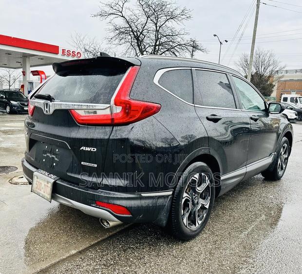 Honda CR-V Touring AWD 2019 Black