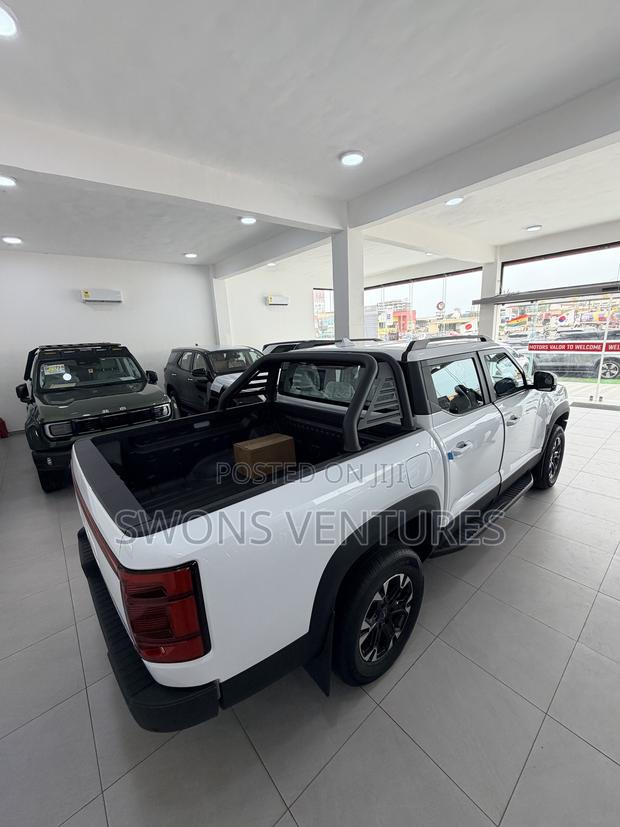New BYD Shark 6 2026 White