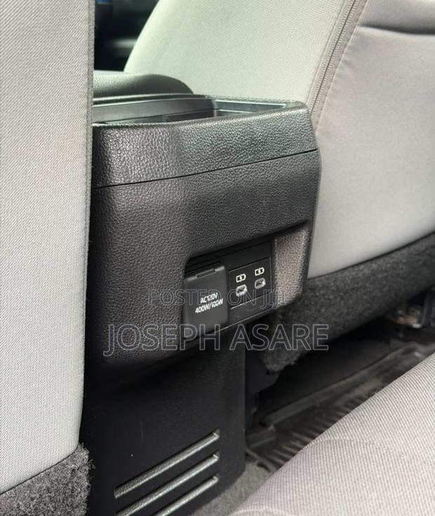 Toyota Tacoma 2025 Black