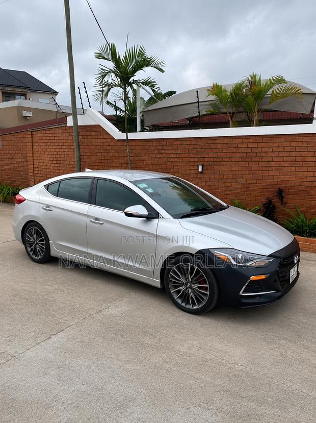 Hyundai Elantra 2018 Gray