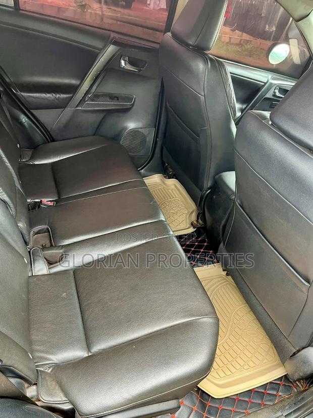 Toyota RAV4 2016 Gray