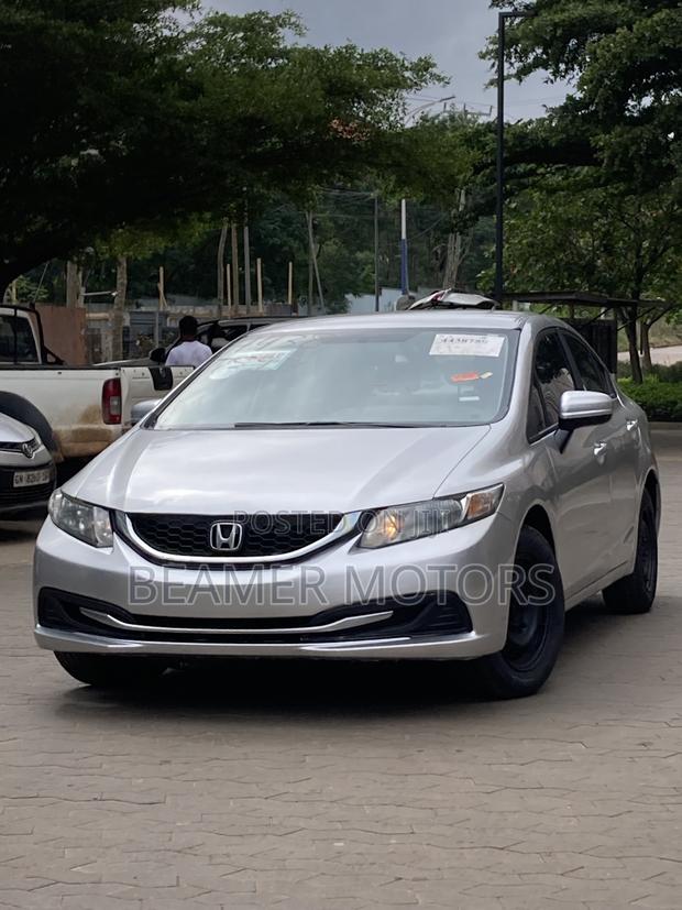 Honda Civic LX 4dr Sedan (1.8L 4cyl CVT) 2014 Silver
