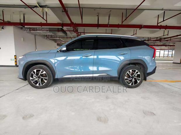 Geely Boyue 2024 Blue