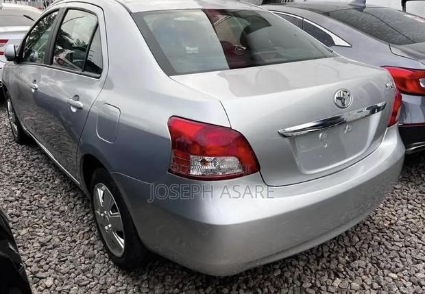Toyota Yaris 2011