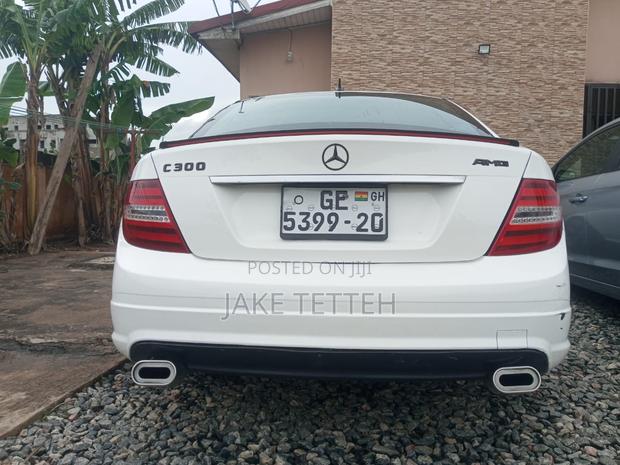 Mercedes-Benz C300 2012 White