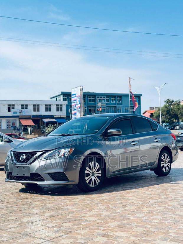 Nissan Sentra 2017 Gray