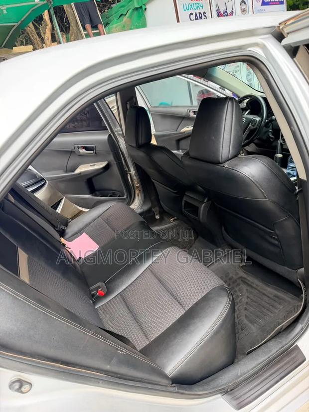 Toyota Camry 2014 Silver