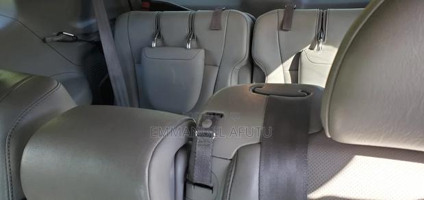 Toyota Highlander Limited 2012 Gray