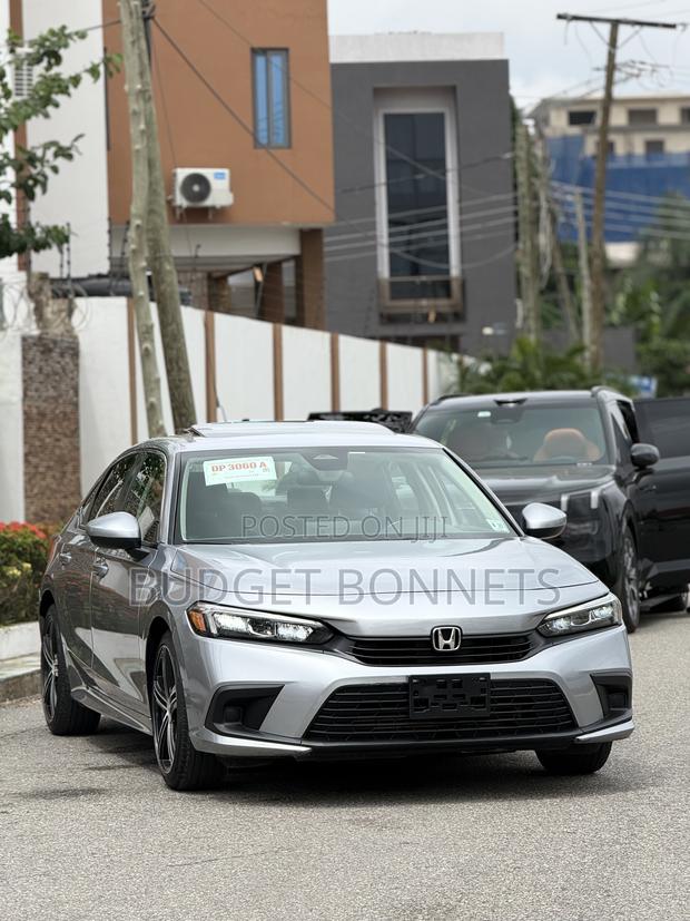 Honda Civic Sport 2022 Silver