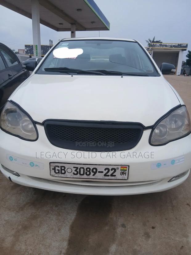 Toyota Corolla 2009 White