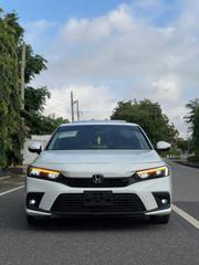 Honda Civic Touring 2022 White for sale