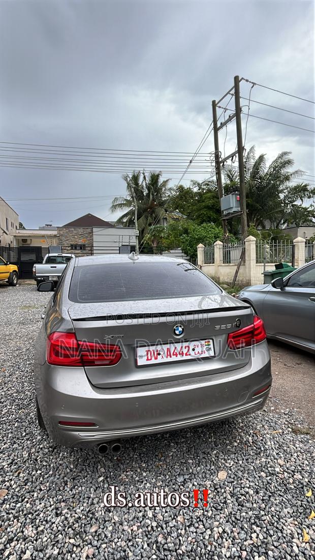 BMW 330i 2016 Gray