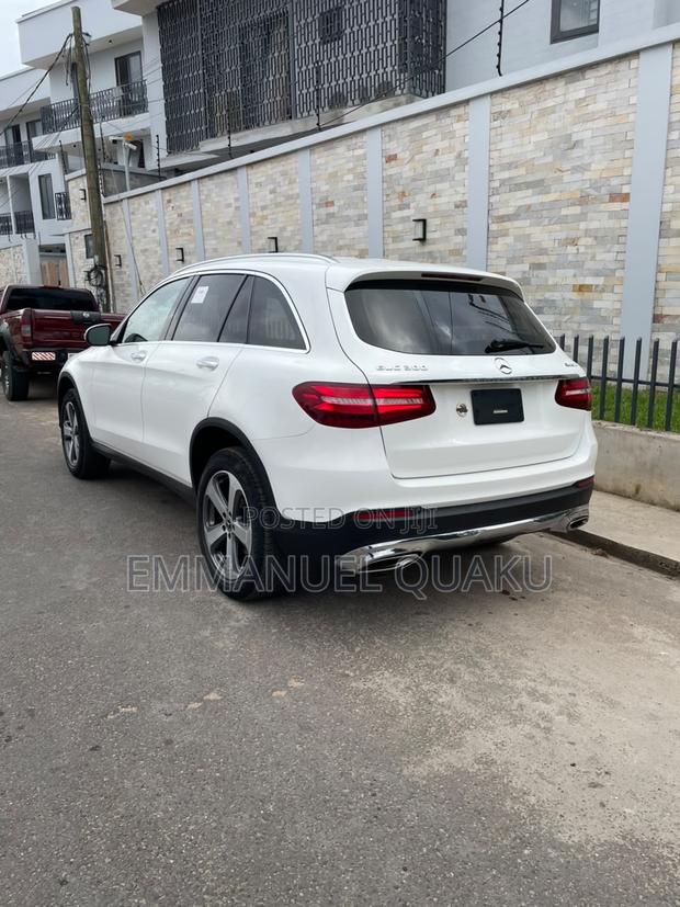 Mercedes-Benz GLC-Class 2019 White