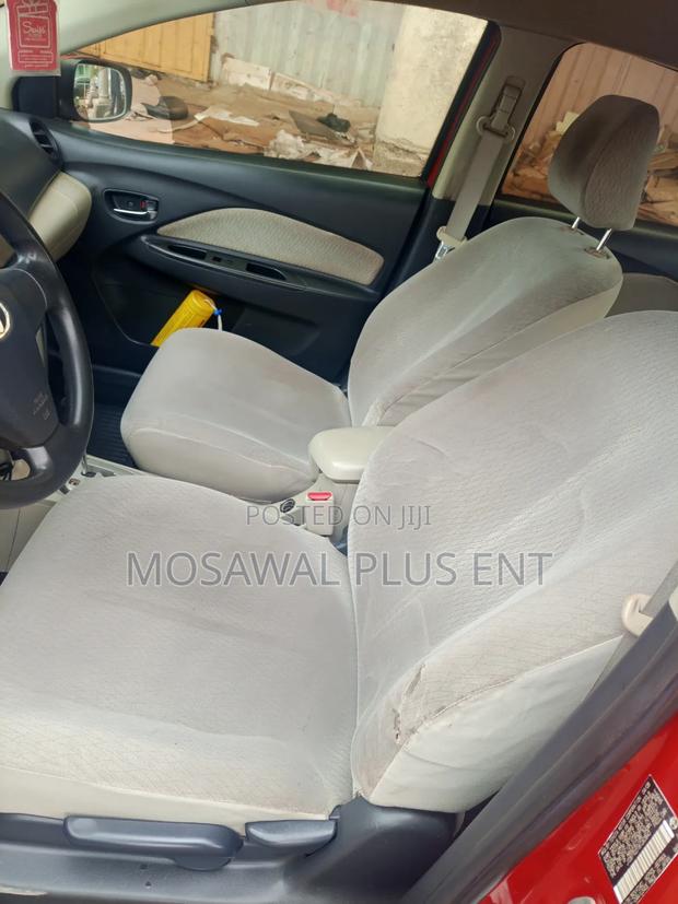 Toyota Yaris 2008 Red