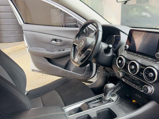 Nissan Sentra SV 2022 White