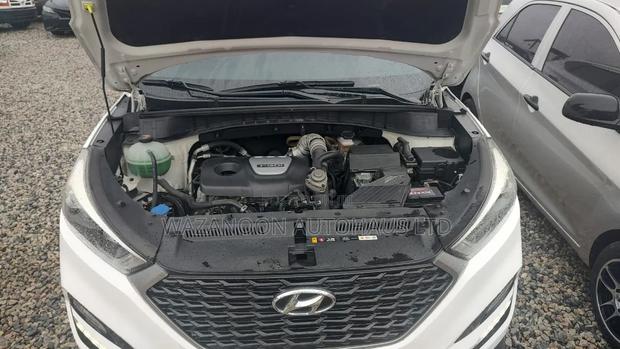 Hyundai Tucson 2017 White