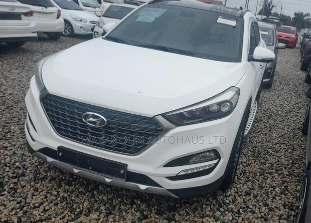 Hyundai Tucson 2017 White