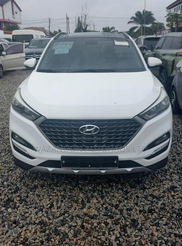 Hyundai Tucson 2017 White