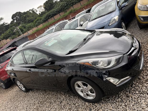 Hyundai Elantra SE 4dr Sedan (1.8L 4cyl 6A) 2015 Black