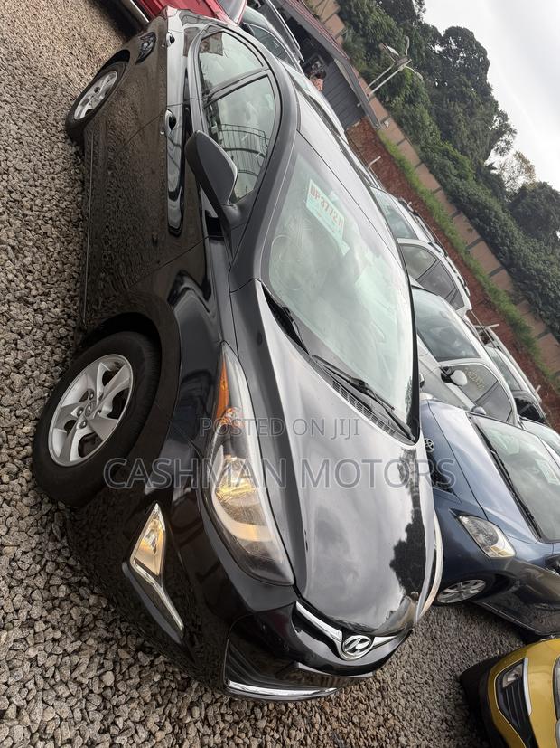 Hyundai Elantra SE 4dr Sedan (1.8L 4cyl 6A) 2015 Black
