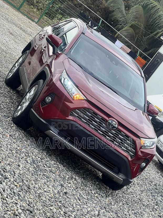 Toyota RAV4 2020 Red