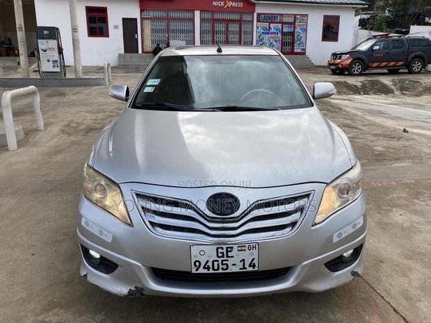 Toyota Camry 2008 Silver