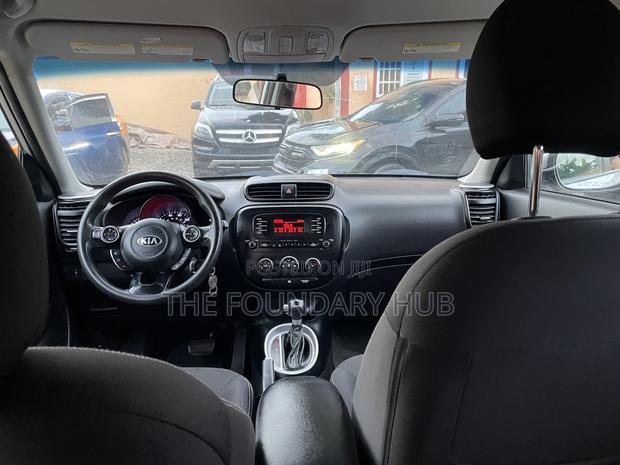 Kia Soul 4dr Wagon (1.6L 4cyl 6A) 2015 Silver