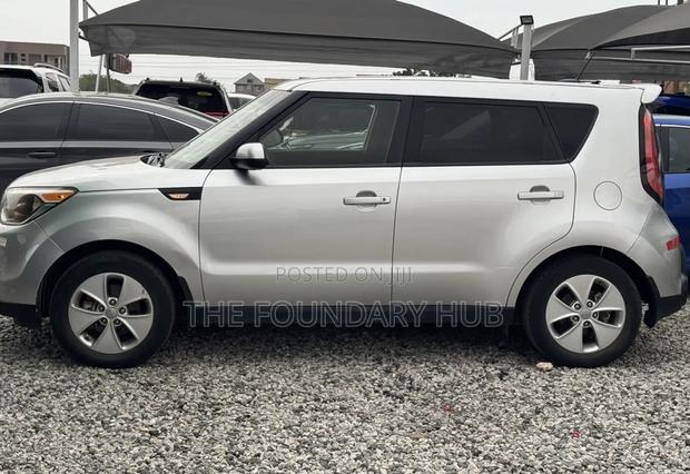 Kia Soul 4dr Wagon (1.6L 4cyl 6A) 2015 Silver