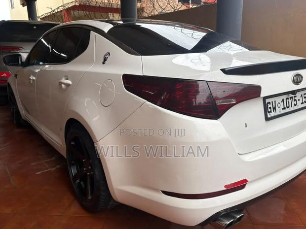 Kia Optima 2012 White