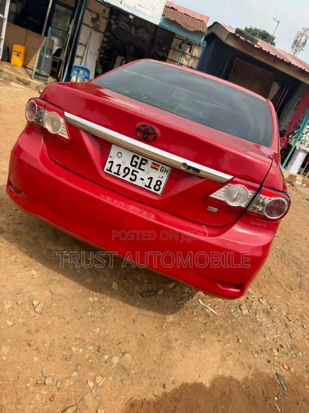 Toyota Corolla LE Special Edition 4dr Sedan (1.8L 4cyl 4A) 2013 Red