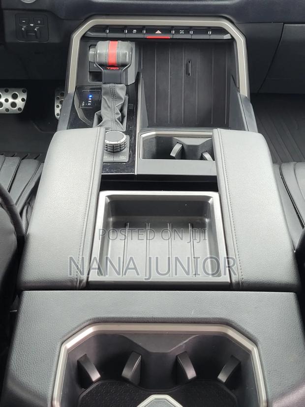 Toyota Tundra 2022 Green