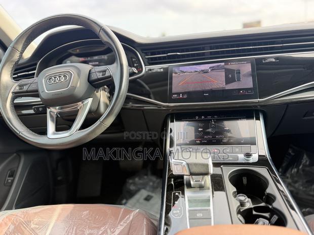 Audi Q7 Premium Plus 2024 White