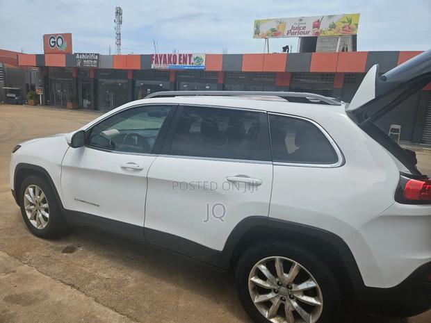 Jeep Cherokee Limited 4x4 2016 White