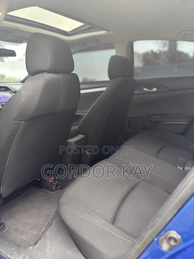 Honda Civic 2017 Blue