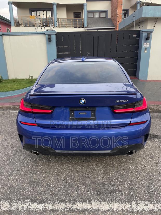 BMW 330i 2021 Blue