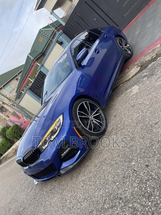 BMW 330i 2021 Blue