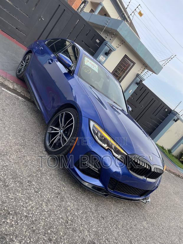 BMW 330i 2021 Blue