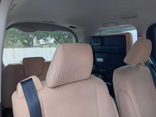 Toyota Voxy 2016 Brown