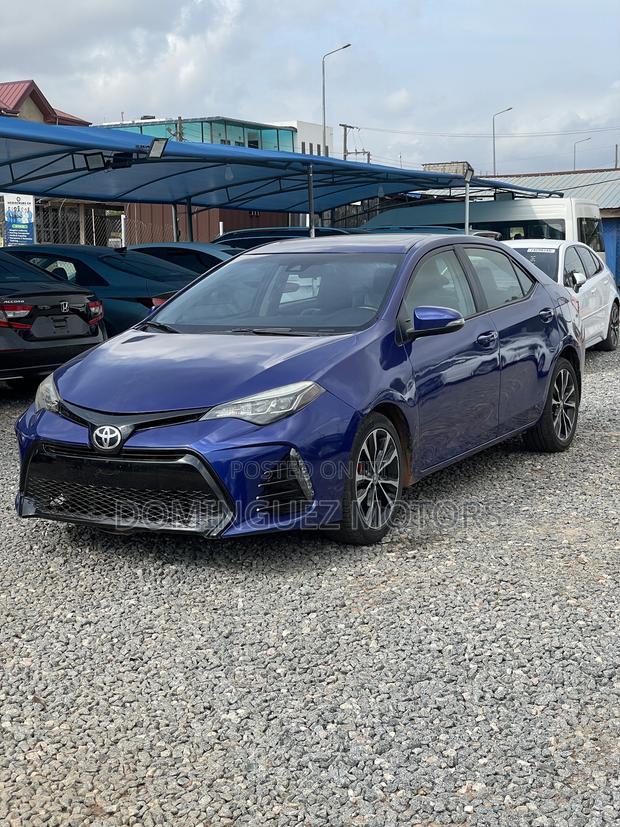 Toyota Corolla 2017 Blue