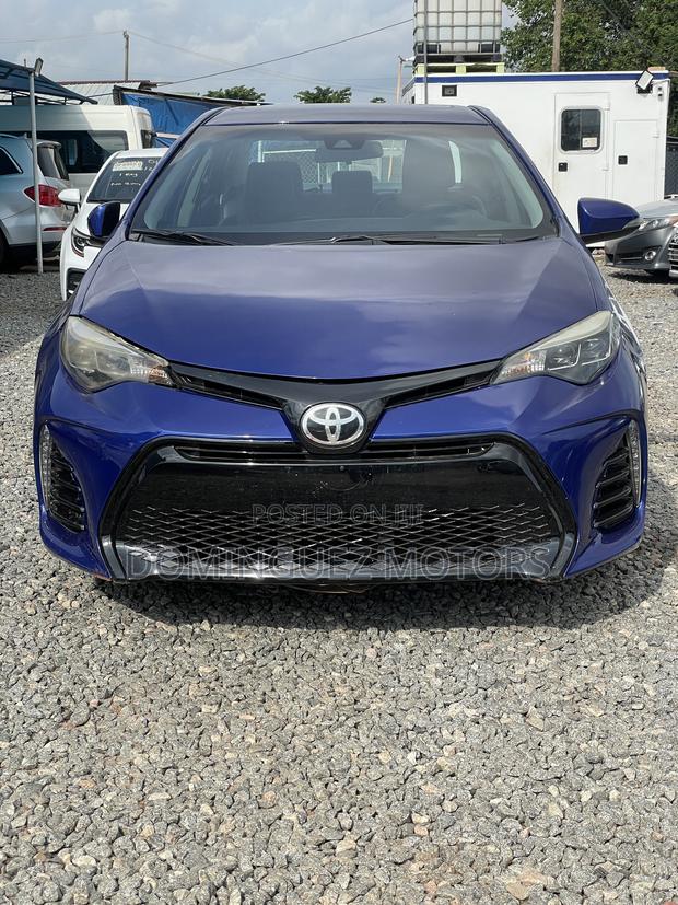 Toyota Corolla 2017 Blue