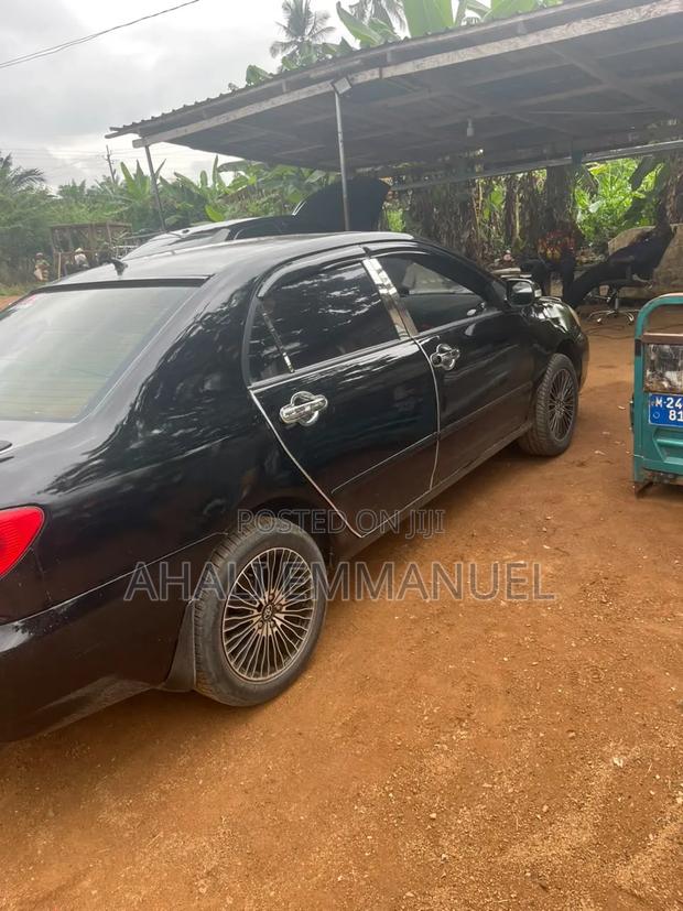 Toyota Corolla 2005 Black