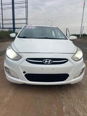Hyundai Accent SE Sedan 2016 White for sale