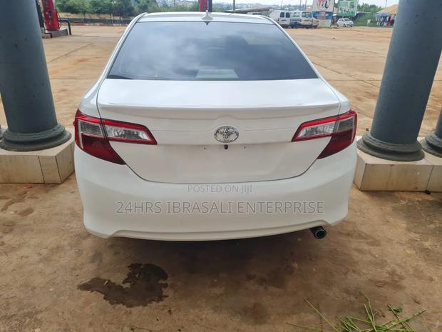 Toyota Camry 2014 White