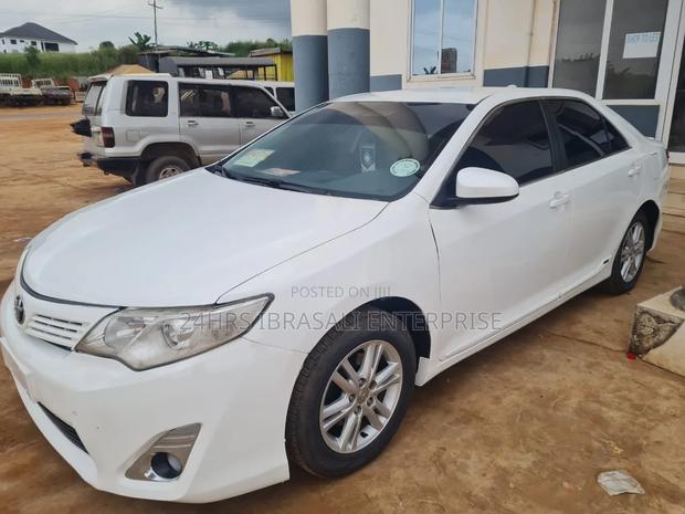 Toyota Camry 2014 White